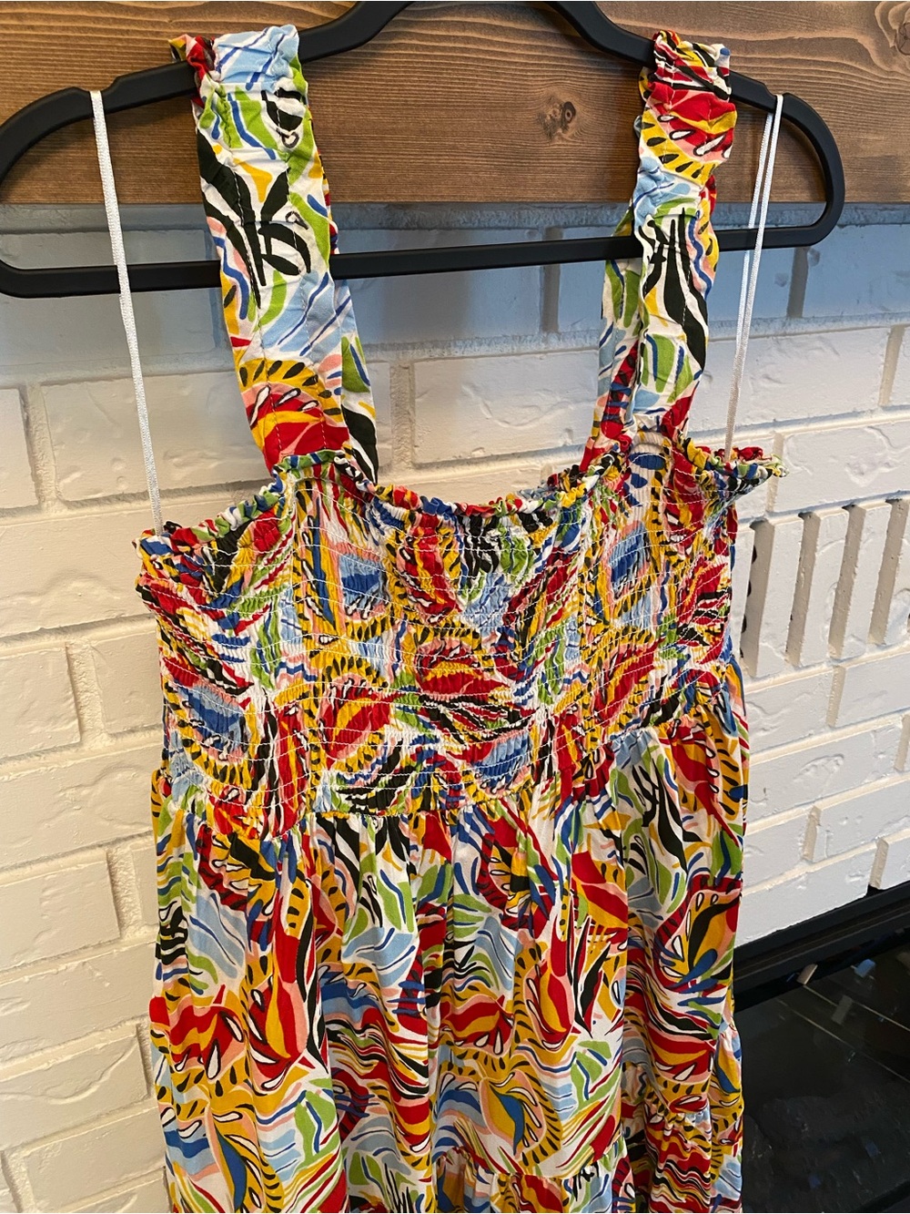 DD77 Tropical Print Smocked Tiered Pockets Maxi Dress Size Large Boho Resort - Picture 3 of 12
